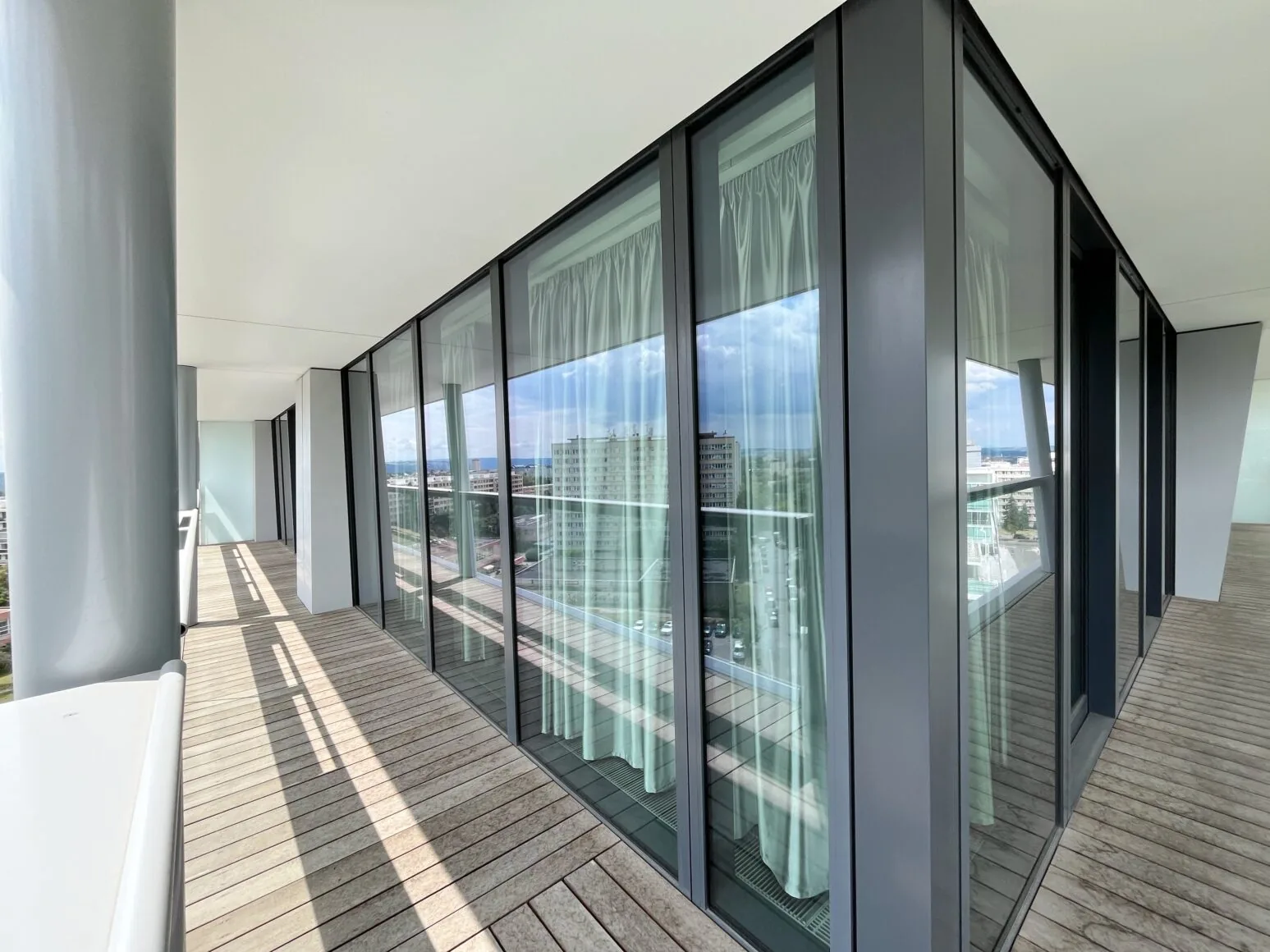 Termo závěsy do V-Tower