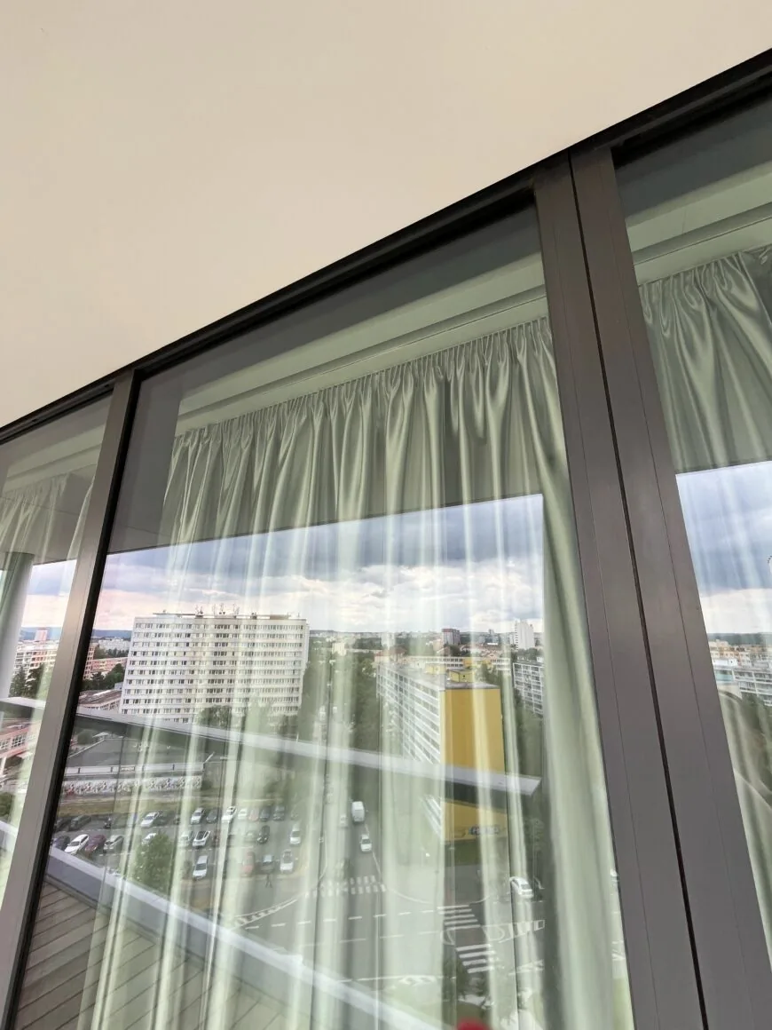 Termo závěsy do V-Tower