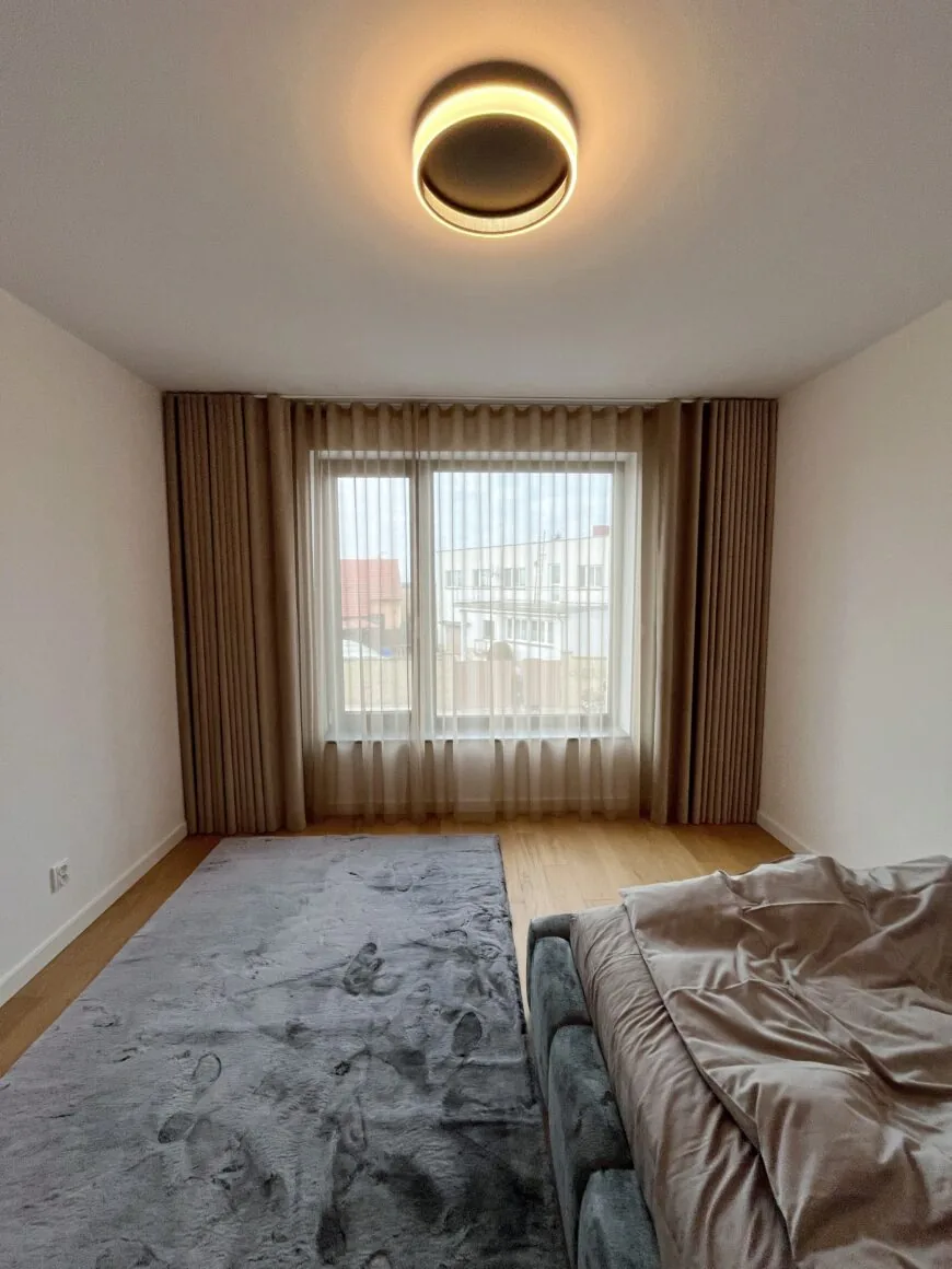 Sametové závěsy do domu